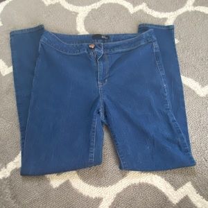 1822 Denim Jeans
